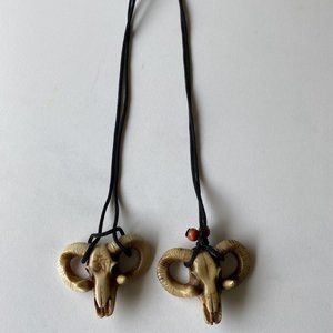 men fashion necklace